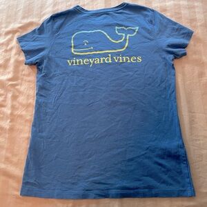 Vineyard Vines Classic Ombré Whale SS Pocket T-Shirt Size Medium 💯 Cotton